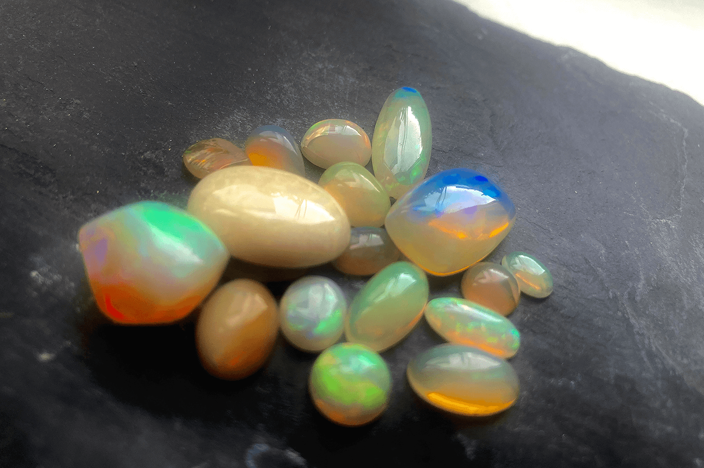 feilgold-goldschmiede-wiesbaden-opal