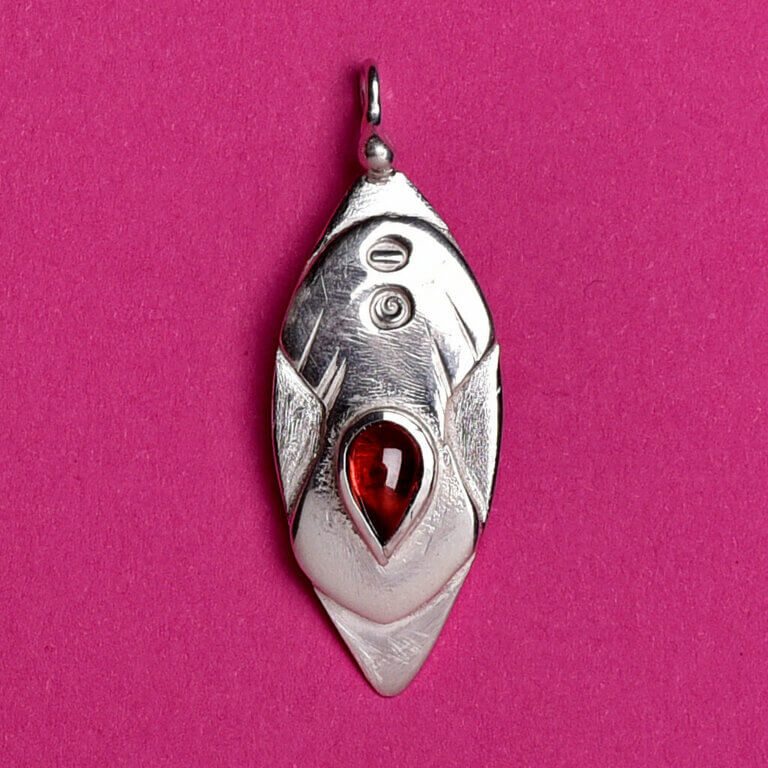 feilgold-goldschmiede-wiesbaden-susanne-geiger-serie-vulva-2023-9